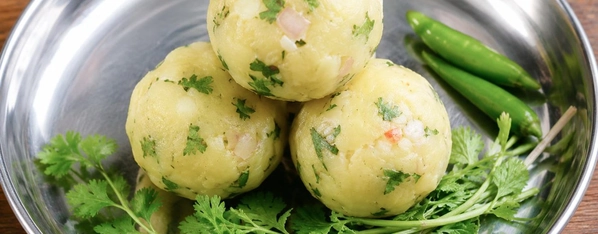 Aloo Pitika
